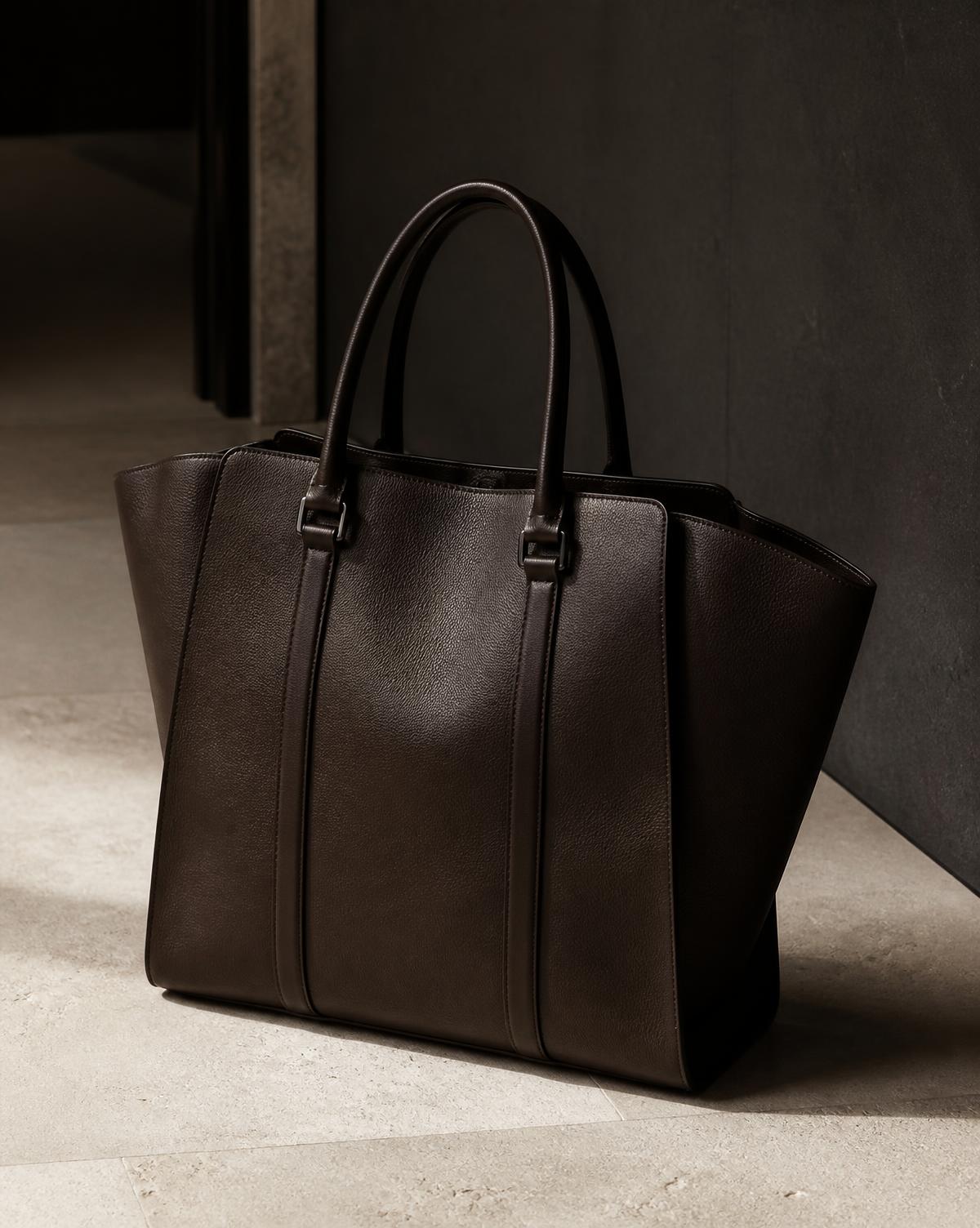 No. 02 Daily Tote